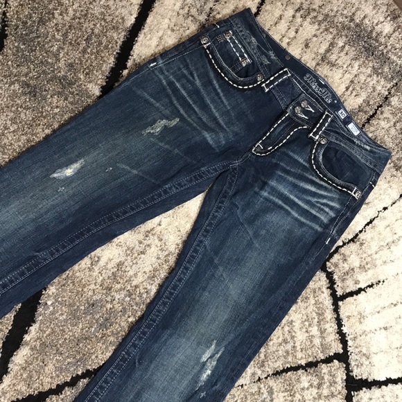 ๐ Miss Me Cross Wing Distressed Denim Jean - Picture 3 of 15